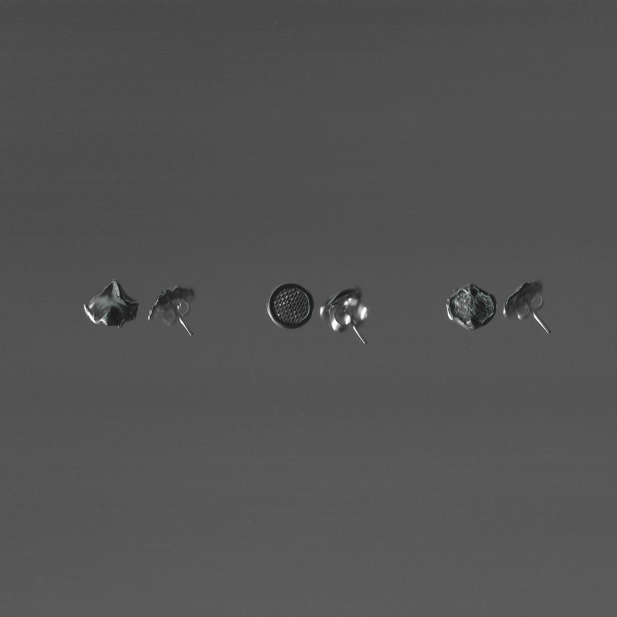 Oval Flow Stud